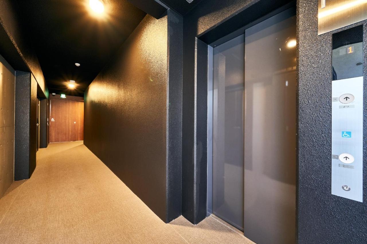 Rakuten Stay Hakata Station North Deluxe Triple Fukuoka  Bagian luar foto